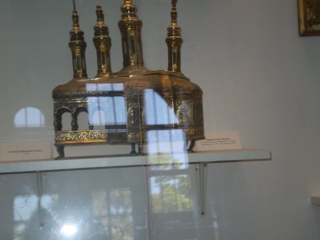 IN MUZEUL MANASTIRII CERNICA